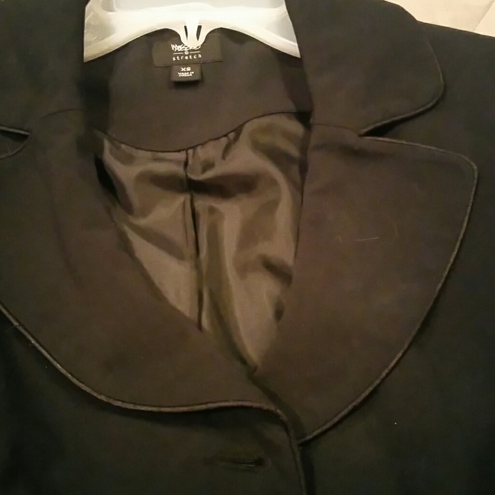 Jacket - Picture 4 of 5